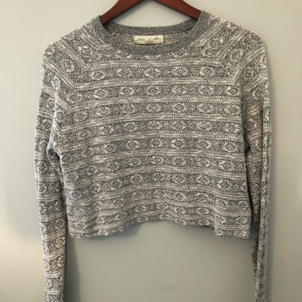Staring at stars cropped sweater